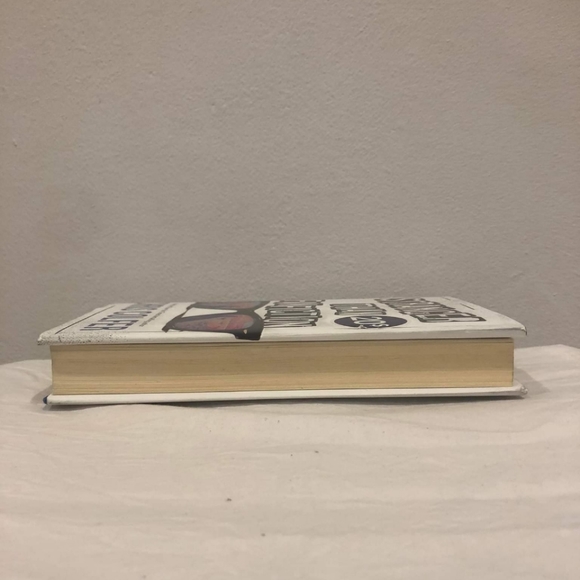 YA Book "Stranger than Fanfiction by Chris Colfer - Picture 4 of 8